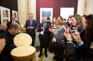 parmigiano_reggiano-prove_di_expo