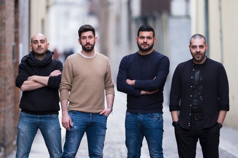  Blugrana: domani esce il nuovo disco “Salvami”, da domani in radio anche il nuovo singolo “Attimo”